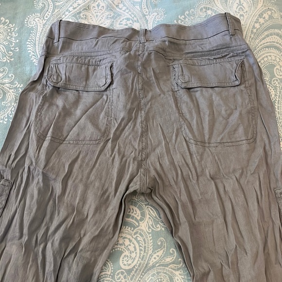 Vince Joggers - Picture 3 of 3